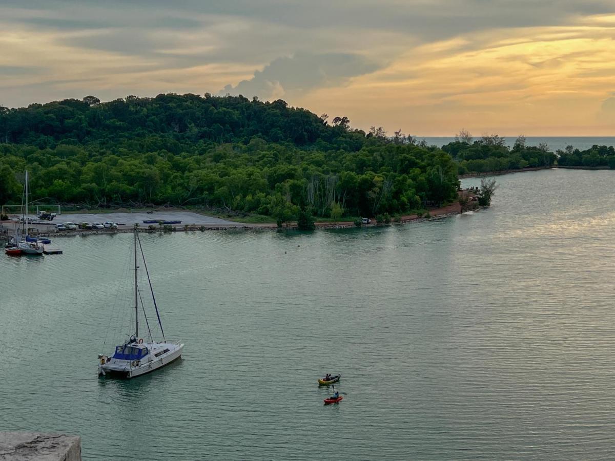 Bayview Suites Port Dickson By Maison 外观 照片